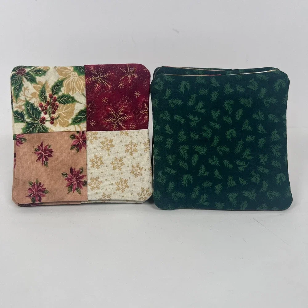 Handmade Christmas Patchwork Coasters Set of‎ 4 Poinsettia Holly Snowflake